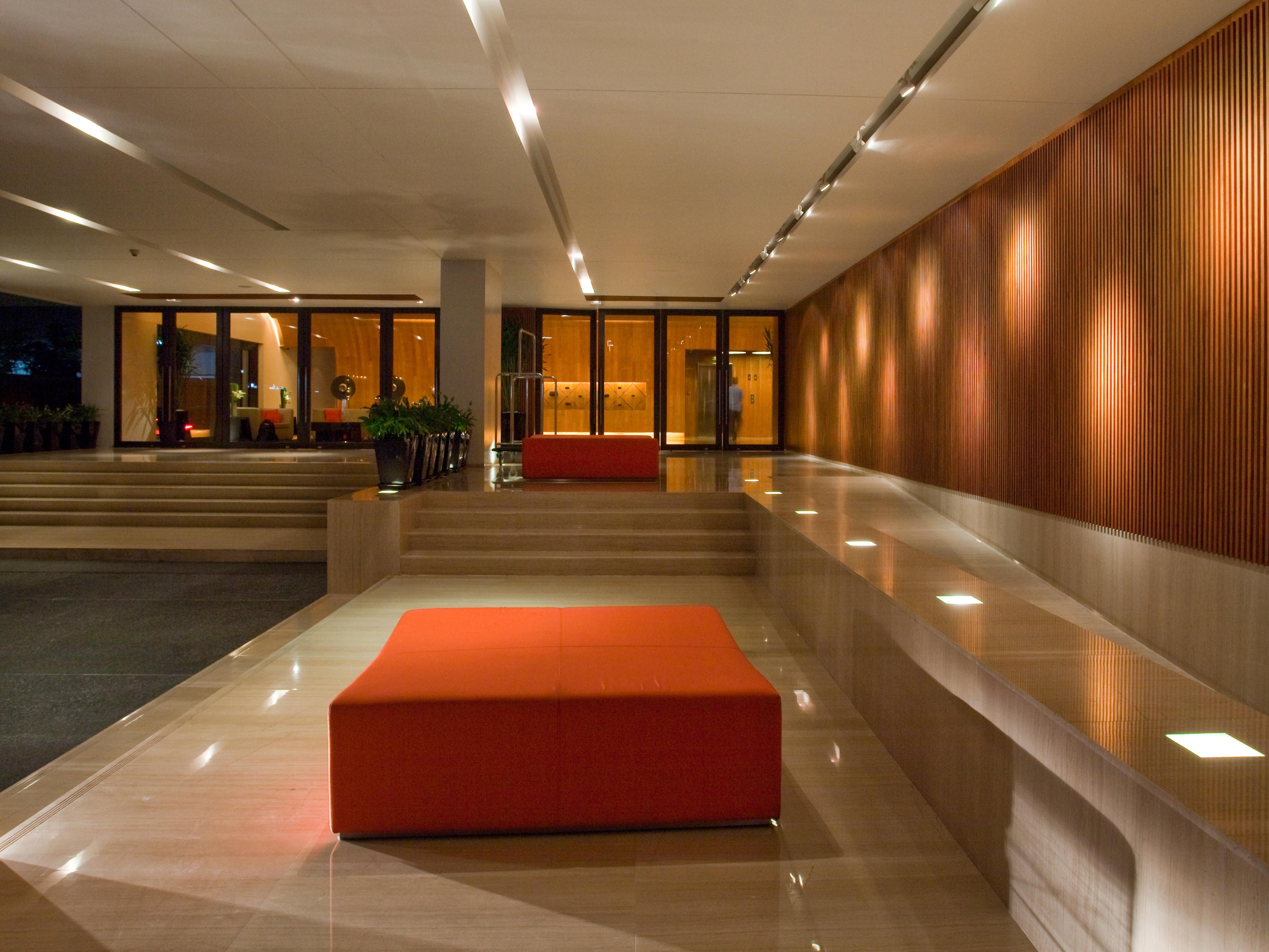 Fraser Suites Sukhumvit Bangkok Exterior foto The lobby of the hotel