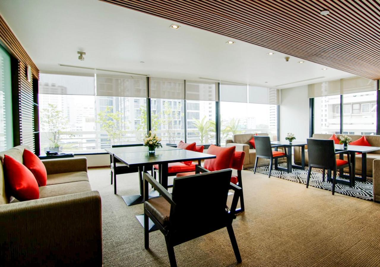 Fraser Suites Sukhumvit Bangkok Exterior foto The lounge at the airport